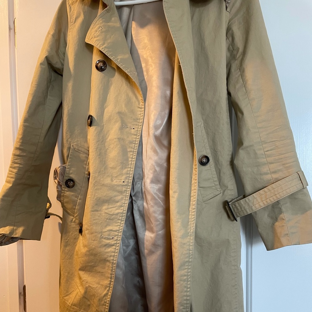 Trench coat